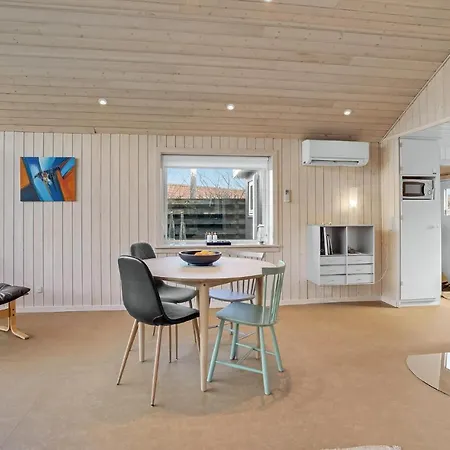 2 Bedroom In V Έσμπιεργκ