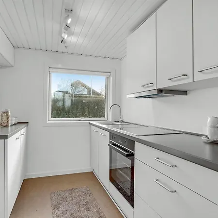 2 Bedroom In V 埃斯比约